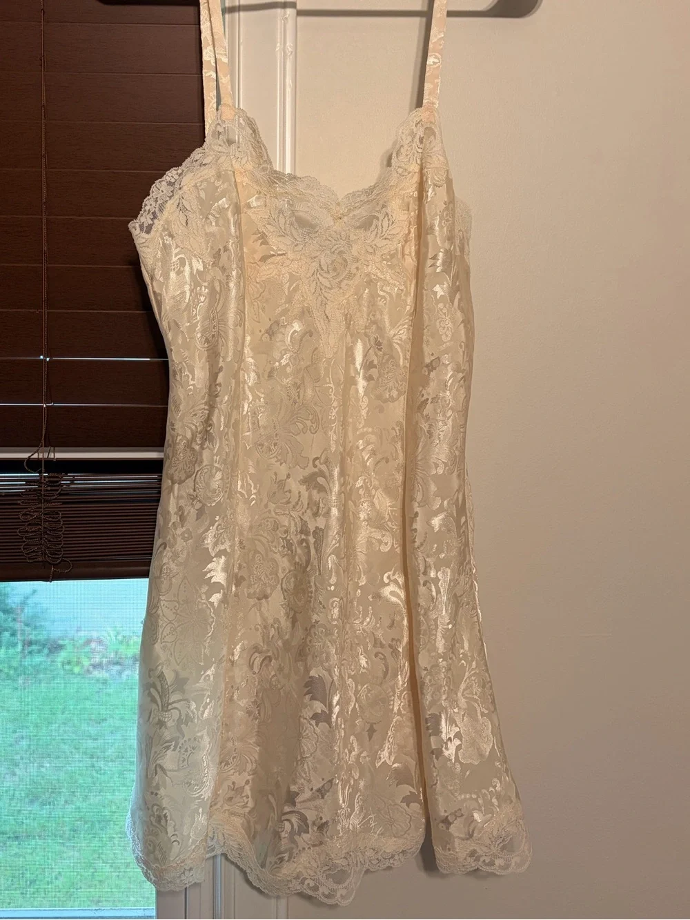 Vintage Gold Label Victoria’s Secret Slip in Ivory